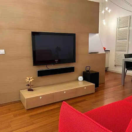 Mimi' House